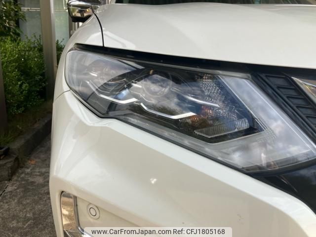 nissan x-trail 2017 CFJ1805168 image 2