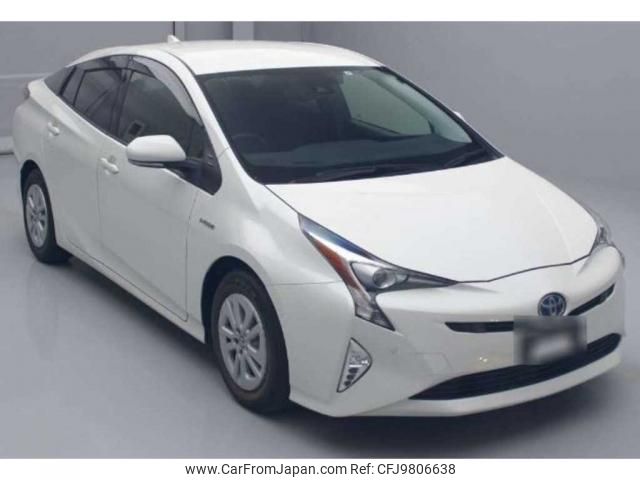 toyota prius 2017 quick_quick_DAA-ZVW50_6090647 image 1