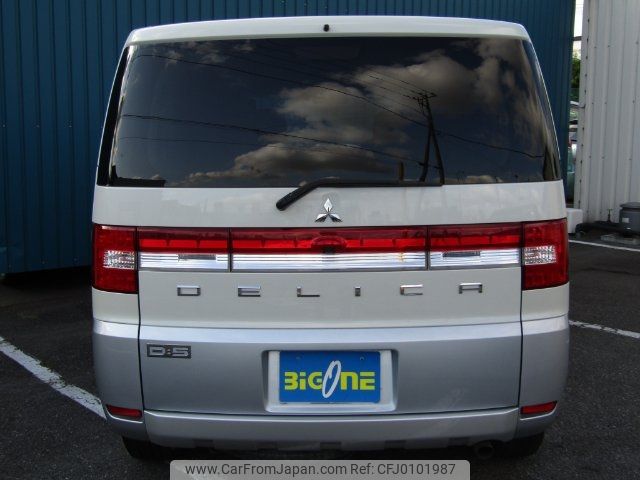 mitsubishi delica-d5 2009 -MITSUBISHI--Delica D5 CV5W--0306117---MITSUBISHI--Delica D5 CV5W--0306117- image 2