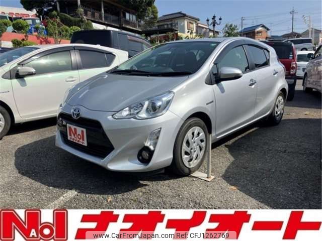 toyota aqua 2017 CFJ1262769 image 1