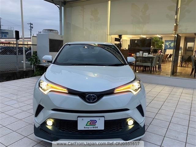 toyota c-hr 2017 quick_quick_DAA-ZYX10_ZYX10-2016258 image 2