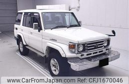 toyota land-cruiser 2001 CFJ1670046