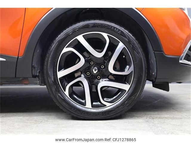 renault captur 2014 -RENAULT--Renault Captur ABA-2RH5F--VF12R401EE0704518---RENAULT--Renault Captur ABA-2RH5F--VF12R401EE0704518- image 2