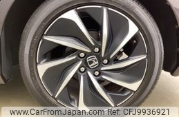 2018 Honda Insight 6AA-ZE4 2WD - Car Price $16,297 2018 Honda Insight 6AA-ZE4 2WD - Car Price $16,297