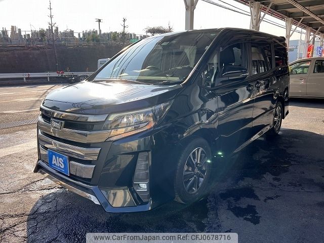 toyota noah 2017 -TOYOTA--Noah DBA-ZRR80W--ZRR80-0369552---TOYOTA--Noah DBA-ZRR80W--ZRR80-0369552- image 1