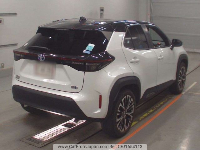 toyota yaris-cross 2023 CFJ1654113 image 2