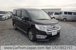 honda stepwagon 2013 CFJ1852197