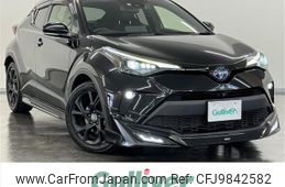 toyota c-hr 2022 -TOYOTA--C-HR 6AA-ZYX11--ZYX11-2049970---TOYOTA--C-HR 6AA-ZYX11--ZYX11-2049970-