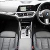 bmw 3-series 2019 quick_quick_3BA-5F20_WBA5F72000FH14413 image 2