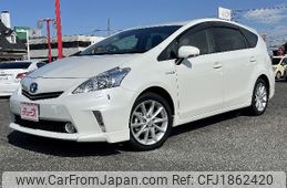 toyota prius-α 2014 CFJ1862420