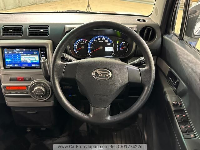 daihatsu move-conte 2010 CFJ1774226 image 2