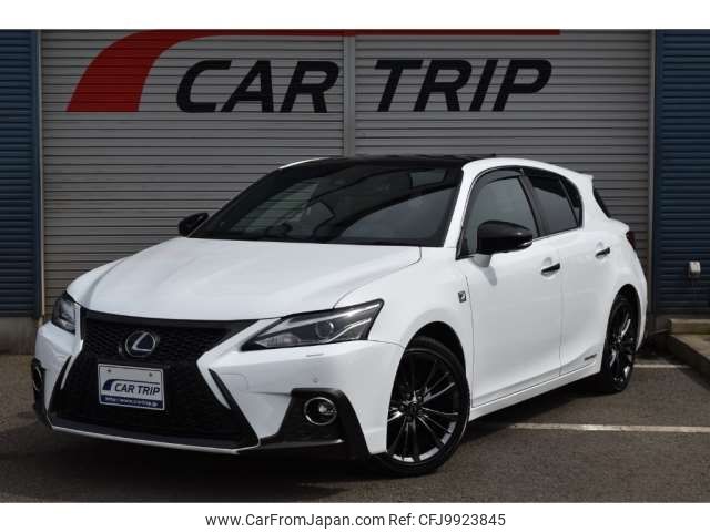 lexus ct 2018 -LEXUS--Lexus CT DAA-ZWA10--ZWA10-2322379---LEXUS--Lexus CT DAA-ZWA10--ZWA10-2322379- image 1