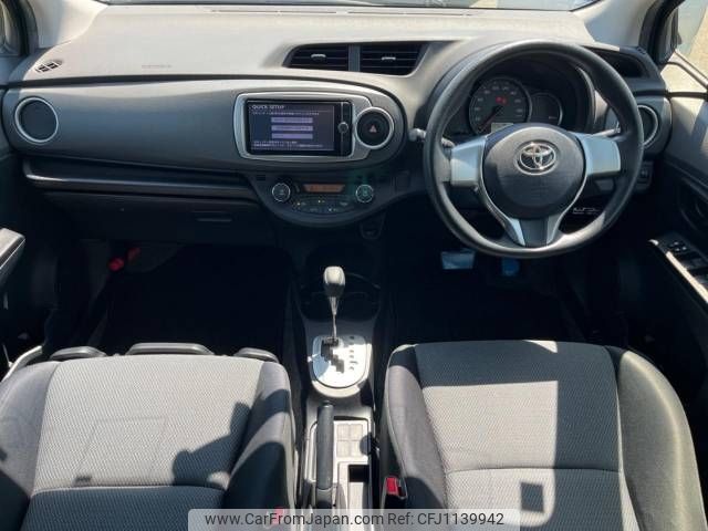 toyota vitz 2013 -TOYOTA--Vitz DBA-NSP130--NSP130-2116756---TOYOTA--Vitz DBA-NSP130--NSP130-2116756- image 2