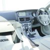 volvo v40 2017 CFJ1701662 image 18