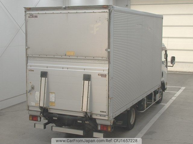 isuzu elf-truck 2011 CFJ1657228 image 2
