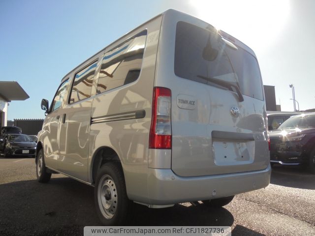 toyota townace-van 2025 CFJ1827736 image 2
