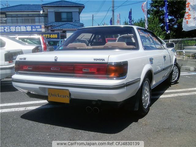 Toyota carina 1989