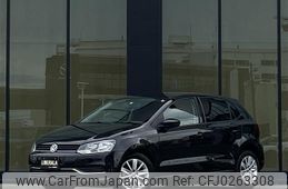 volkswagen polo 2015 -VOLKSWAGEN--VW Polo DBA-6RCJZ--WVWZZZ6RZGU021661---VOLKSWAGEN--VW Polo DBA-6RCJZ--WVWZZZ6RZGU021661-