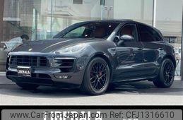 porsche macan 2016 CFJ1316610