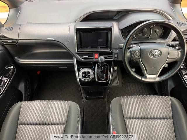 toyota voxy 2018 -TOYOTA--Voxy DBA-ZRR85W--ZRR85-0100619---TOYOTA--Voxy DBA-ZRR85W--ZRR85-0100619- image 2