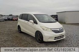 honda freed 2012 CFJ1823874