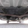 toyota mark-x 2013 646828-N5025010035F-10 image 8