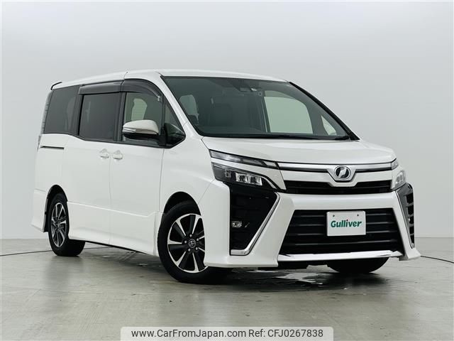 toyota voxy 2017 -TOYOTA--Voxy DBA-ZRR80W--ZRR80-0366420---TOYOTA--Voxy DBA-ZRR80W--ZRR80-0366420- image 1