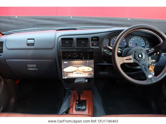 toyota hilux-sports-pick-up 2000 CFJ1746463 image 2