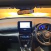 toyota yaris-cross 2025 CFJ1732334 image 5