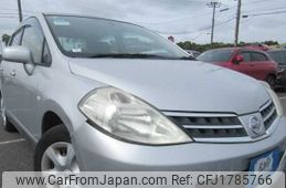 nissan tiida-latio 2011 CFJ1785766