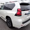 toyota land-cruiser-prado 2023 25431402 image 3
