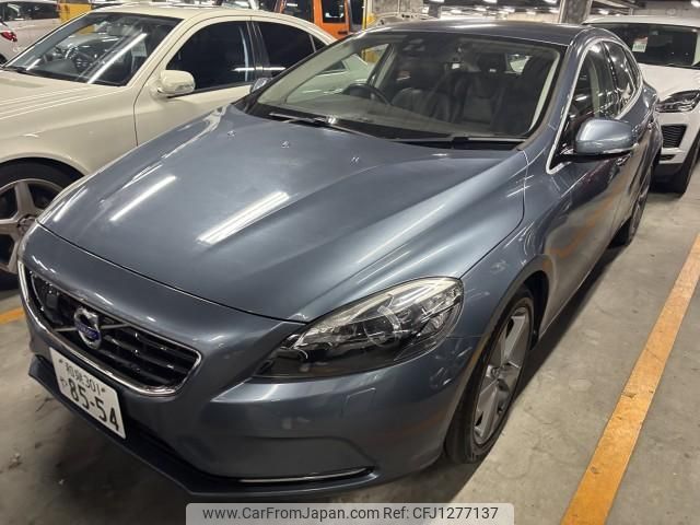 volvo v40 2014 quick_quick_DBA-MB4164T_YV1MV485BE2130263 image 1
