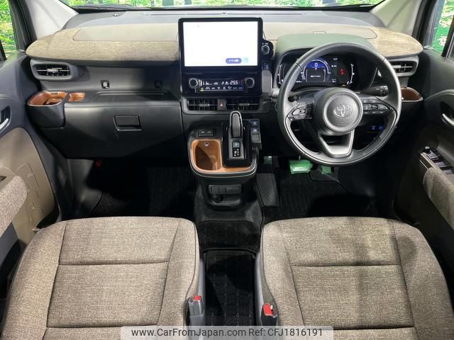 toyota sienta 2023 CFJ1816191 image 2