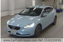 volvo v40 2019 quick_quick_DBA-MB4154T_YV1MV2820K2598909