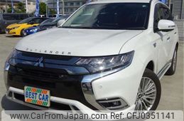 mitsubishi outlander-phev 2019 -MITSUBISHI 【所沢 335】--Outlander PHEV GG3W--GG3W-0606400---MITSUBISHI 【所沢 335】--Outlander PHEV GG3W--GG3W-0606400-