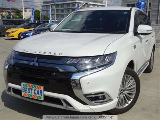 mitsubishi outlander-phev 2019 -MITSUBISHI 【所沢 335】--Outlander PHEV GG3W--GG3W-0606400---MITSUBISHI 【所沢 335】--Outlander PHEV GG3W--GG3W-0606400- image 1