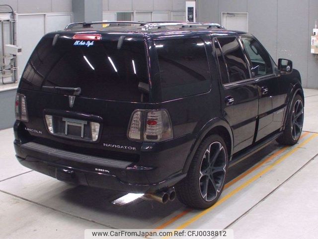 lincoln navigator 2011 -FORD--Lincoln Navigator ﾌﾒｲ-ｸﾆ01026825---FORD--Lincoln Navigator ﾌﾒｲ-ｸﾆ01026825- image 2