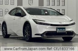 toyota prius 2024 CFJ1833166