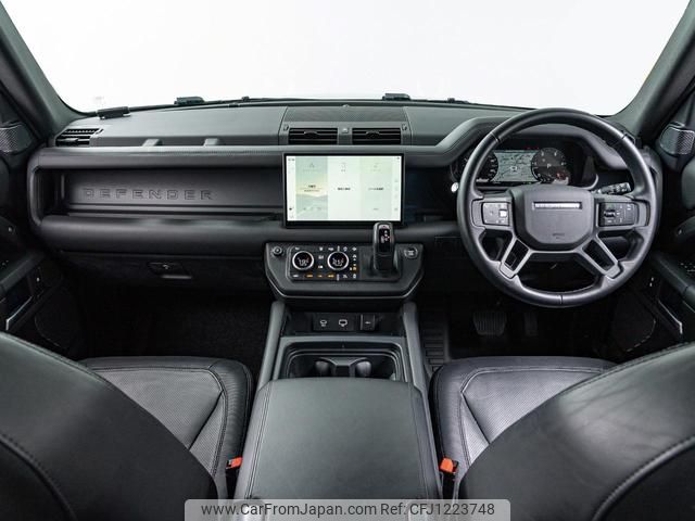land-rover defender 2024 GOO_JP_965025060100207980002 image 1