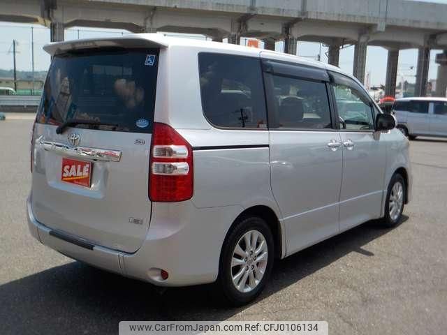 toyota noah 2010 quick_quick_DBA-ZRR70W_ZRR70-0355625 image 2