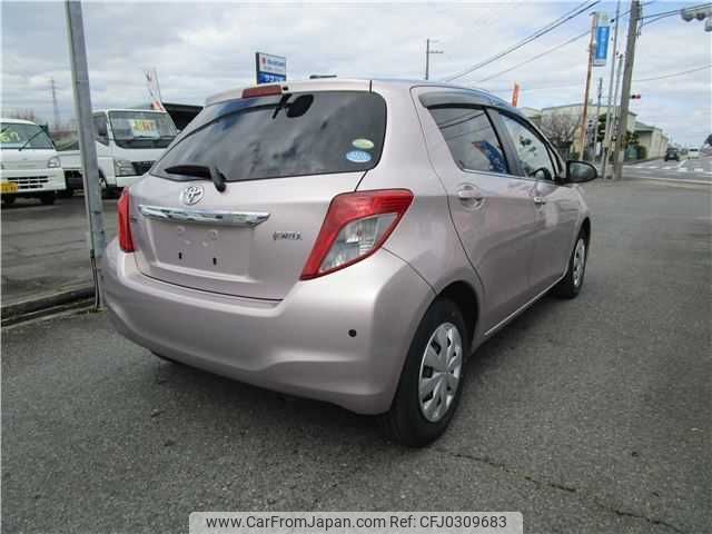 toyota vitz 2011 TE4774 image 2