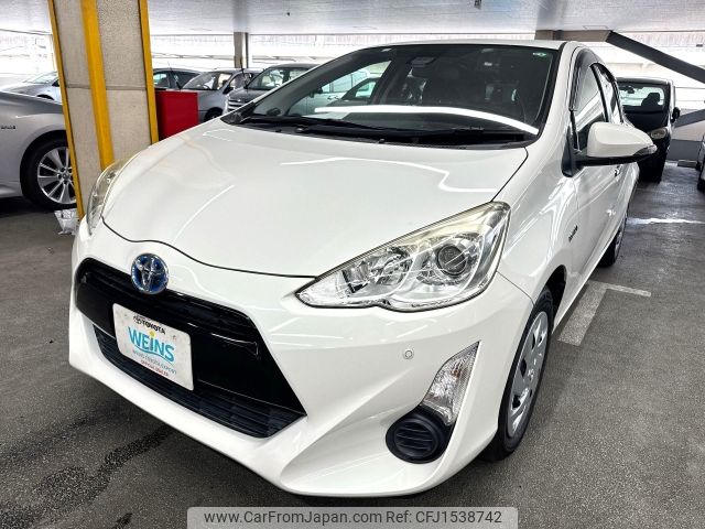 toyota aqua 2016 CFJ1538742 image 1