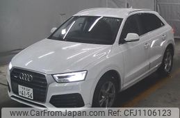 audi q3 2018 quick_quick_ABA-8UCULB_WAUZZZ8U3JR032475