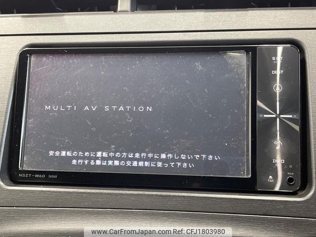 toyota prius 2010 CFJ1803980 image 2