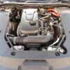 toyota crown-hybrid 2018 CFJ1765633 image 13