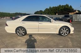 toyota crown 2004 CFJ1625950