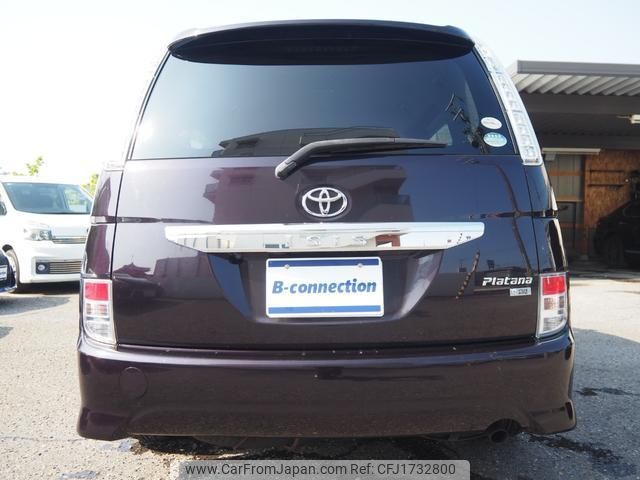 toyota isis 2012 CFJ1732800 image 2