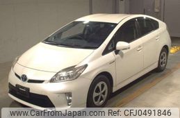 toyota prius 2013 -TOYOTA--Prius DAA-ZVW30--ZVW30-1719739---TOYOTA--Prius DAA-ZVW30--ZVW30-1719739-