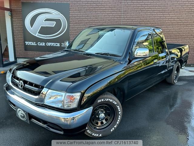 toyota hilux-sports-pick-up 2003 CFJ1613740 image 1
