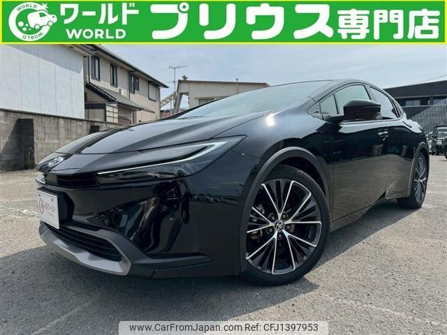 toyota prius 2023 quick_quick_6AA-MXWH60_MXWH60-4046666 image 1